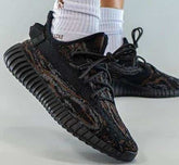 Adidas yeezy boost 350 v2 mx rock semi ua with accessories