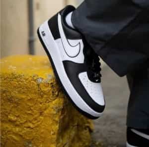 Nike airforce 1 low panda