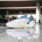 Adidas Ozelia FTWR WHITE ALUMINA