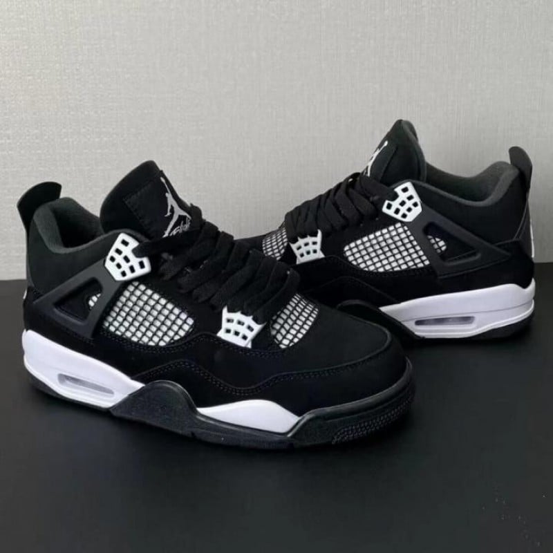 Nike Air Jordan Retro 4 WHITE THUNDER UA