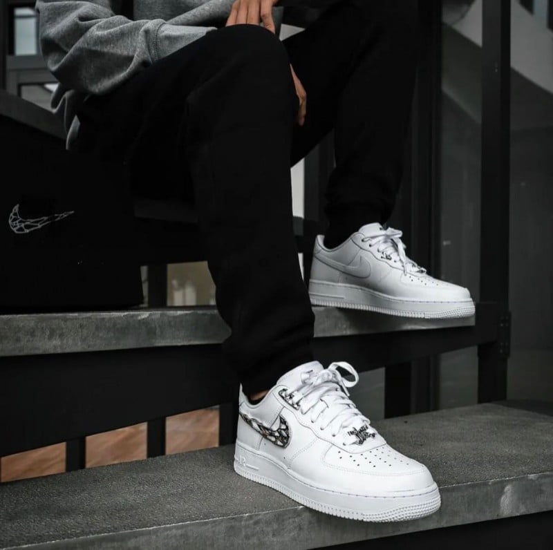Nike Airforce 1 MOLTEN METAL