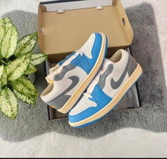 Nike Air Jordan 1 Low SE TOKYO VINTAGE