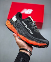 New Balance Fresh Foam x Trail More V3 BLACK ORANGE