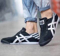 Onitsuka Tiger MeXico 66 Slip on Black White Sneakers For Mens