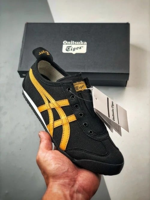 Onitsuka Tiger Mexico 66 Slip On Black Yellow Sneakers For Mens D-1768