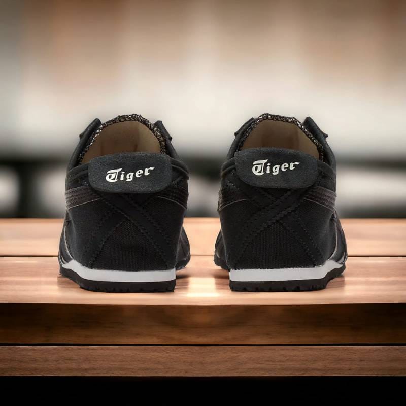 Onitsuka Tiger Sneakers MeXico 66 Slip On Black For Mens D-1774
