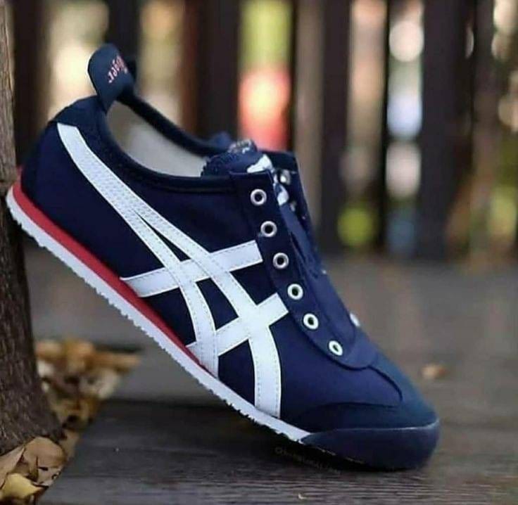 Onitsuka Tiger Sneakers Mexico 66 Slip On NavyOFF White For Men D-1778