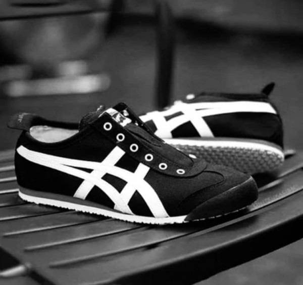 Onitsuka Tiger Mexico 66 Slip On Black White Sneakers For Mens D-1881