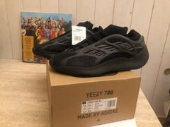 Adidass Yeezy 700 v3 Alvah Semi UA