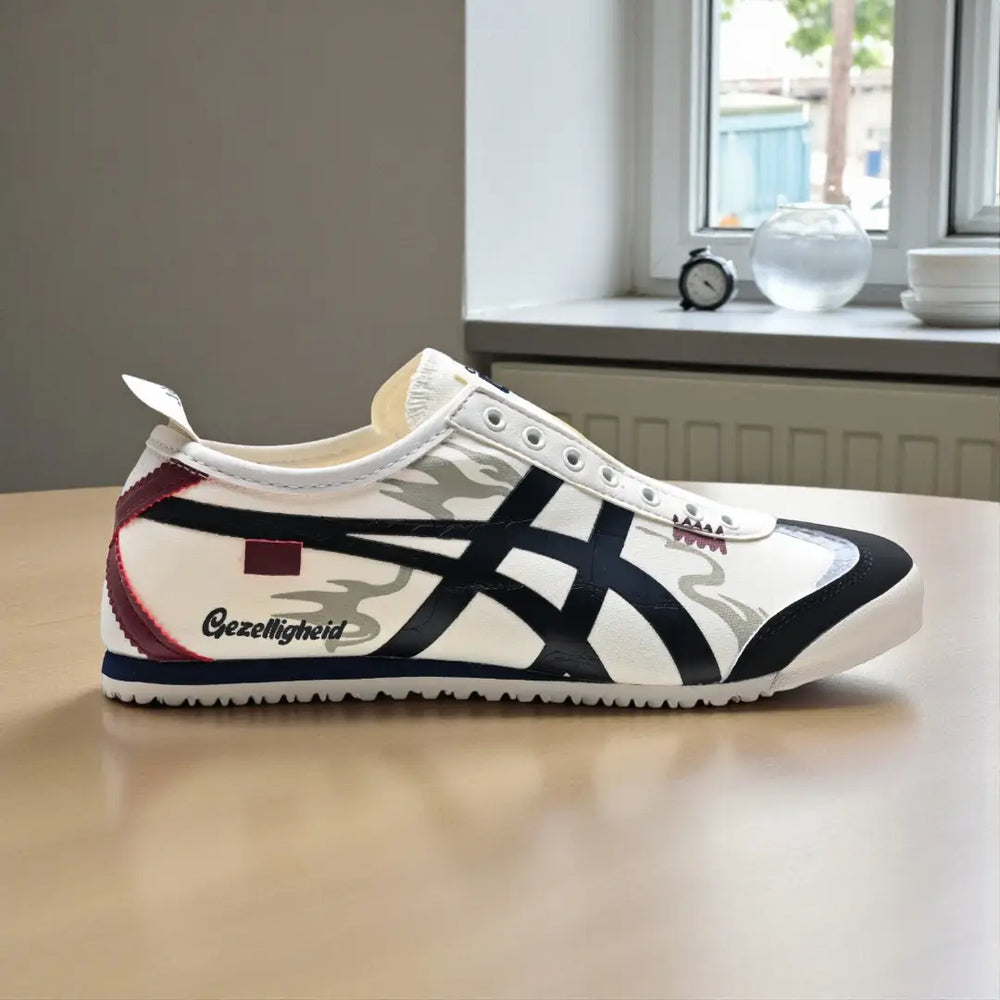 Onitsuka Tiger Mexico 66 Slip On Black Mid Night Blood Oil With Full Accessories For Mens