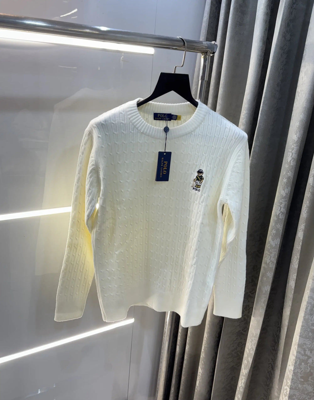 Ralp.h Laure n White Teddy Edition Imported Pull Over