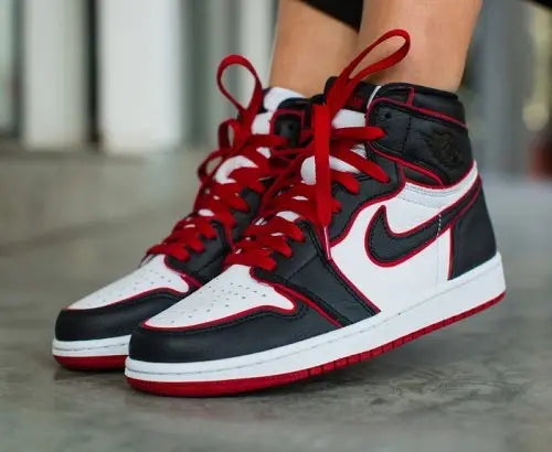Nike Jordan Retro 1 BloodLine Leather Quality Surplus Semi UA