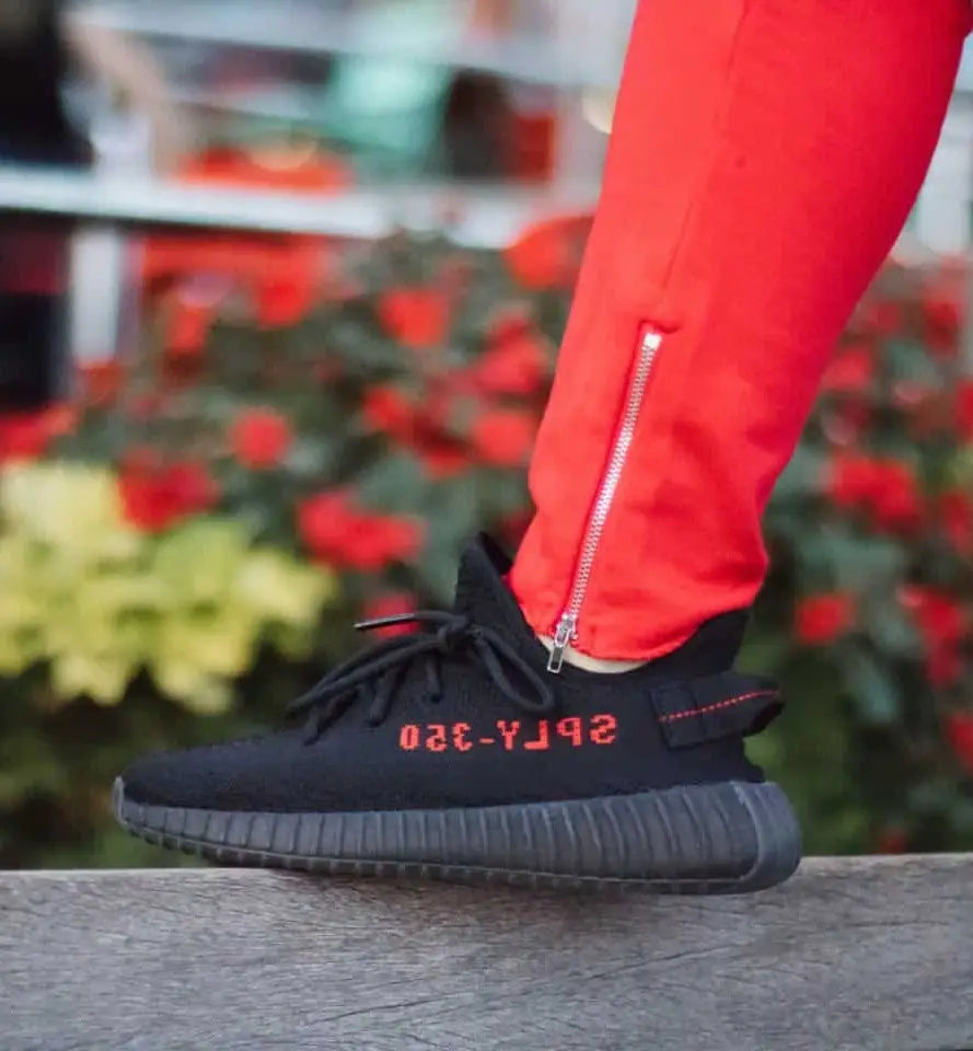 Adidas Yeezy 350 V2 Bred Black Red for Girls Semi-UA 7A Quality D-2024