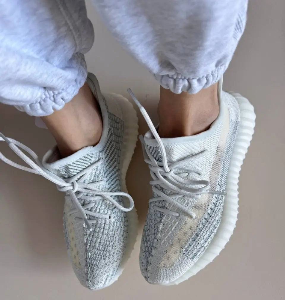 Adida_s Yeezy 350 V2 Cloud White Reflective For Girls Semi UA Quality Full Accessories (D-2054)