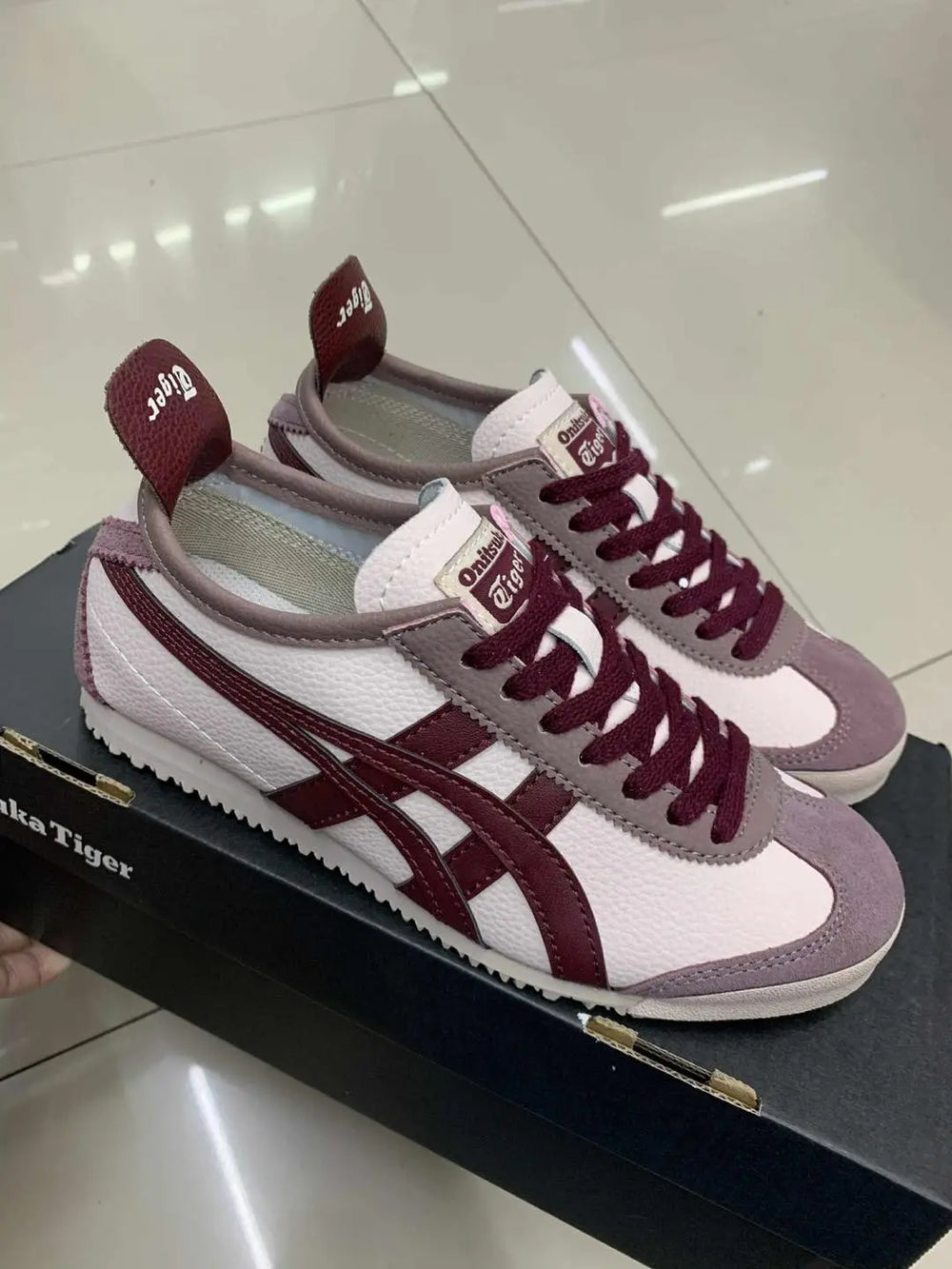 Onitsuka Tiger Mexico 66 Beige Burgundy Mens 7A Premium Sneakers (D-2038)