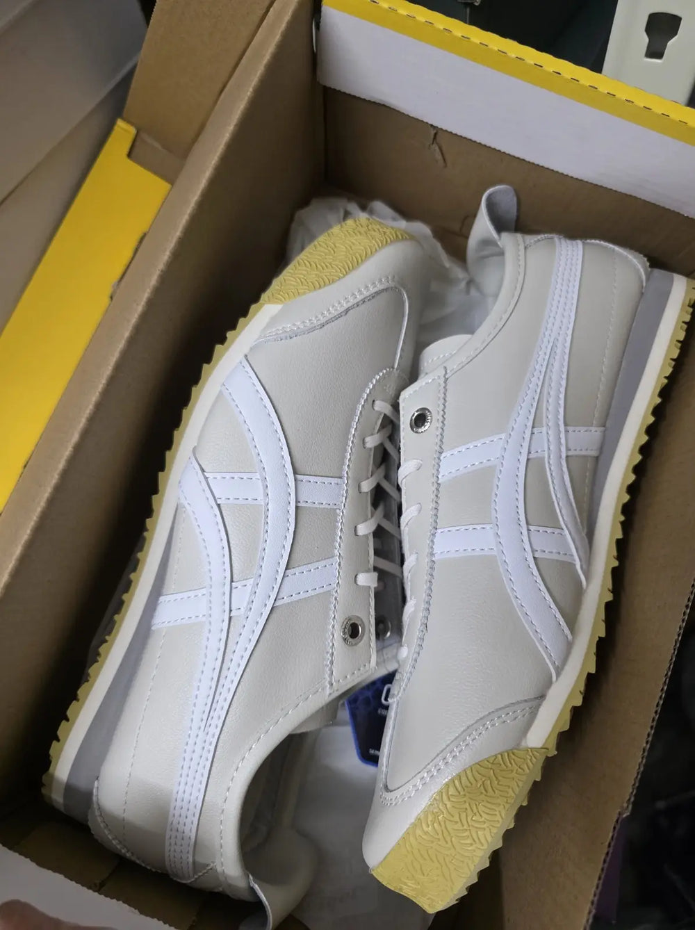 Onitsuk_a Tiger Mexico 66 SD Cream White 7A Premium Sneakers D-2036