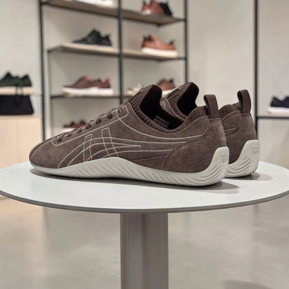 Onitsuka Tiger Sclaw Low Licorice Brown Mens 7A Premium Sneakers (D-2027)