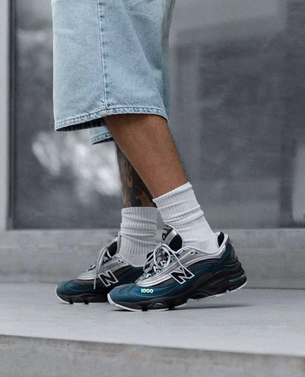 New Balance 1000 Deep Ocean Colorway