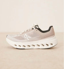 On Cloudsurfer Next GLACIER WHITE