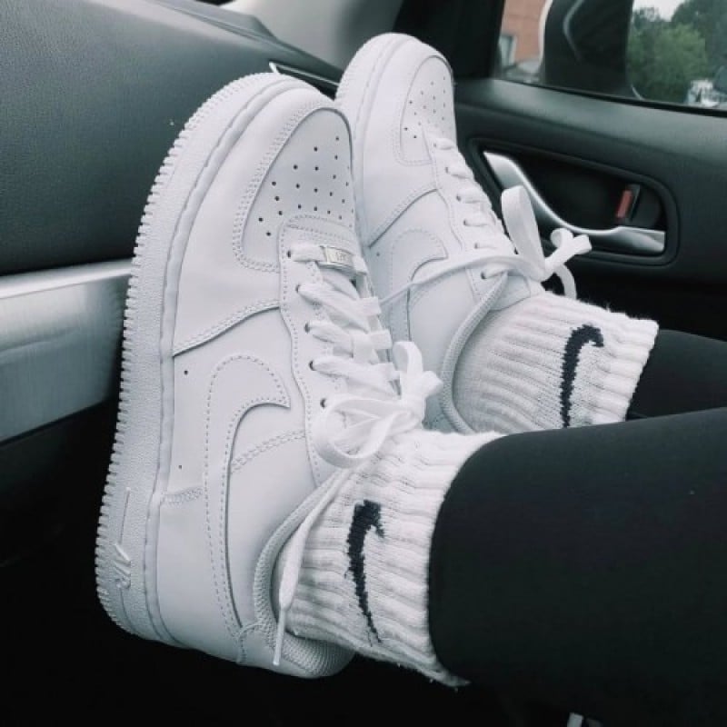 Nikee Airforce 1 Low MILKY WHITE SE