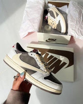 Nikee Air Jordan Retro Low REVERSE