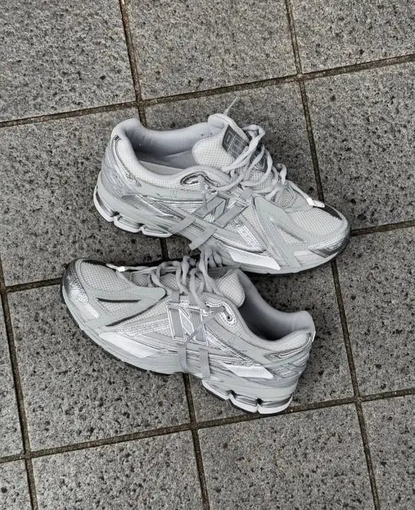 New balance 1906A Concrete Metallic Silver