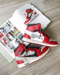 Nik_e Jordan retro 1 X off white UNC Red