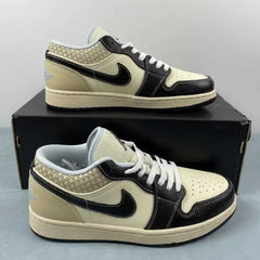 Air Jordan 1 Low SE Coconut Milk Black Muslin