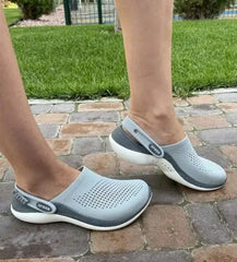 Crocs LiteRide 360 Clog Grey Girls Womens D-1900