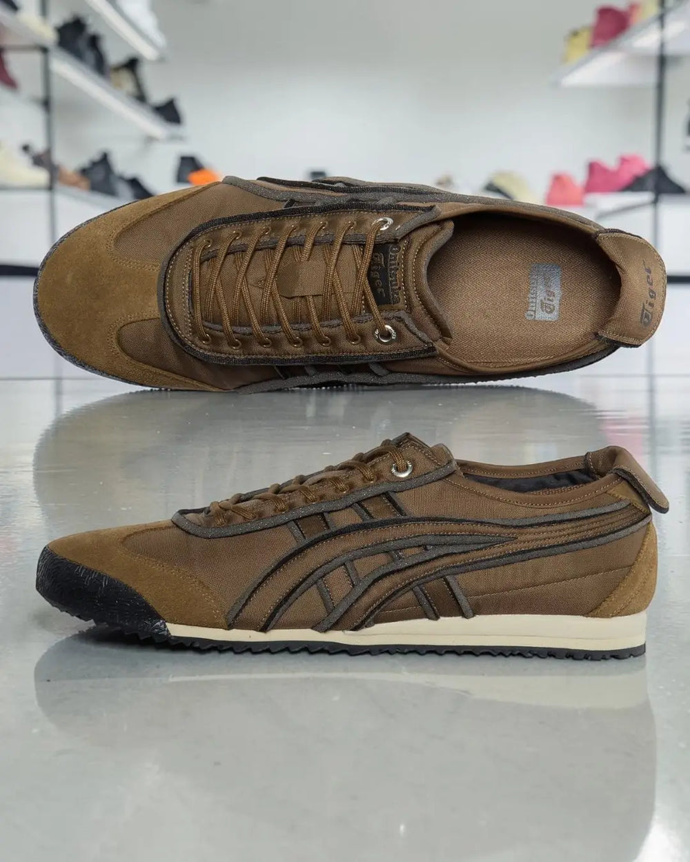 Onitsuka Tiger Mexico 66 SD Clay Canyon 7A Premium Mens Sneakers D-2101