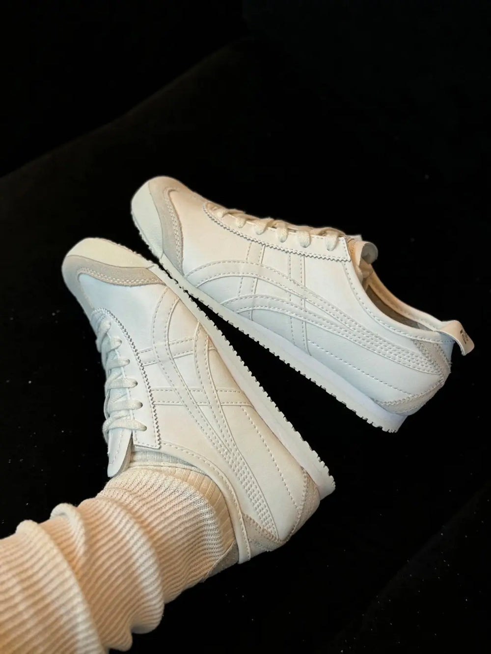 Onitsuka Tiger Mexico 66 Full White Mens 7A Sneakers D-1908