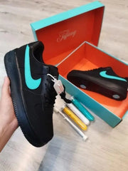 Nik e Airforce 1 Low SP Tiffany Co Semi UA