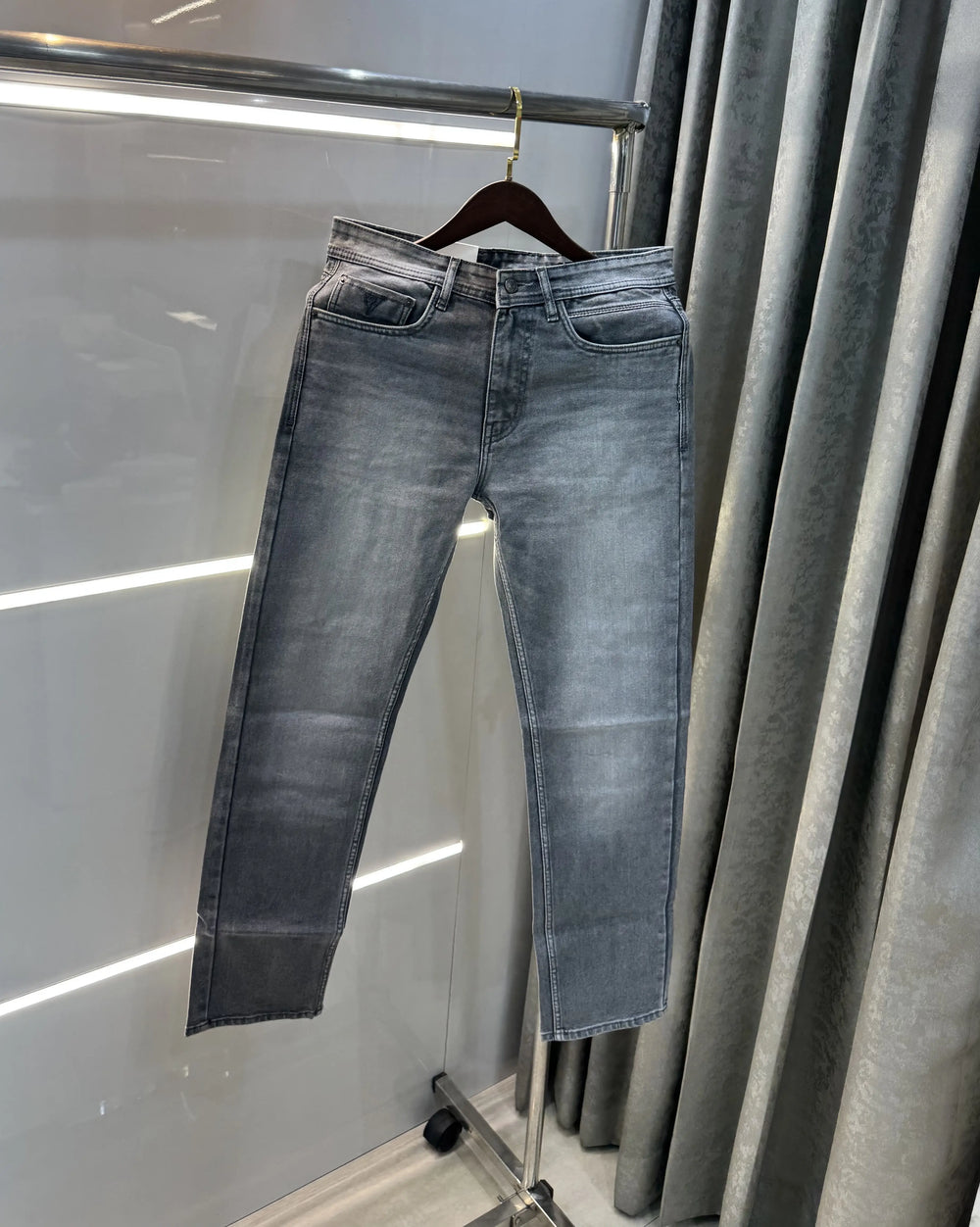 Guess Light Grey Premium Classic Denim