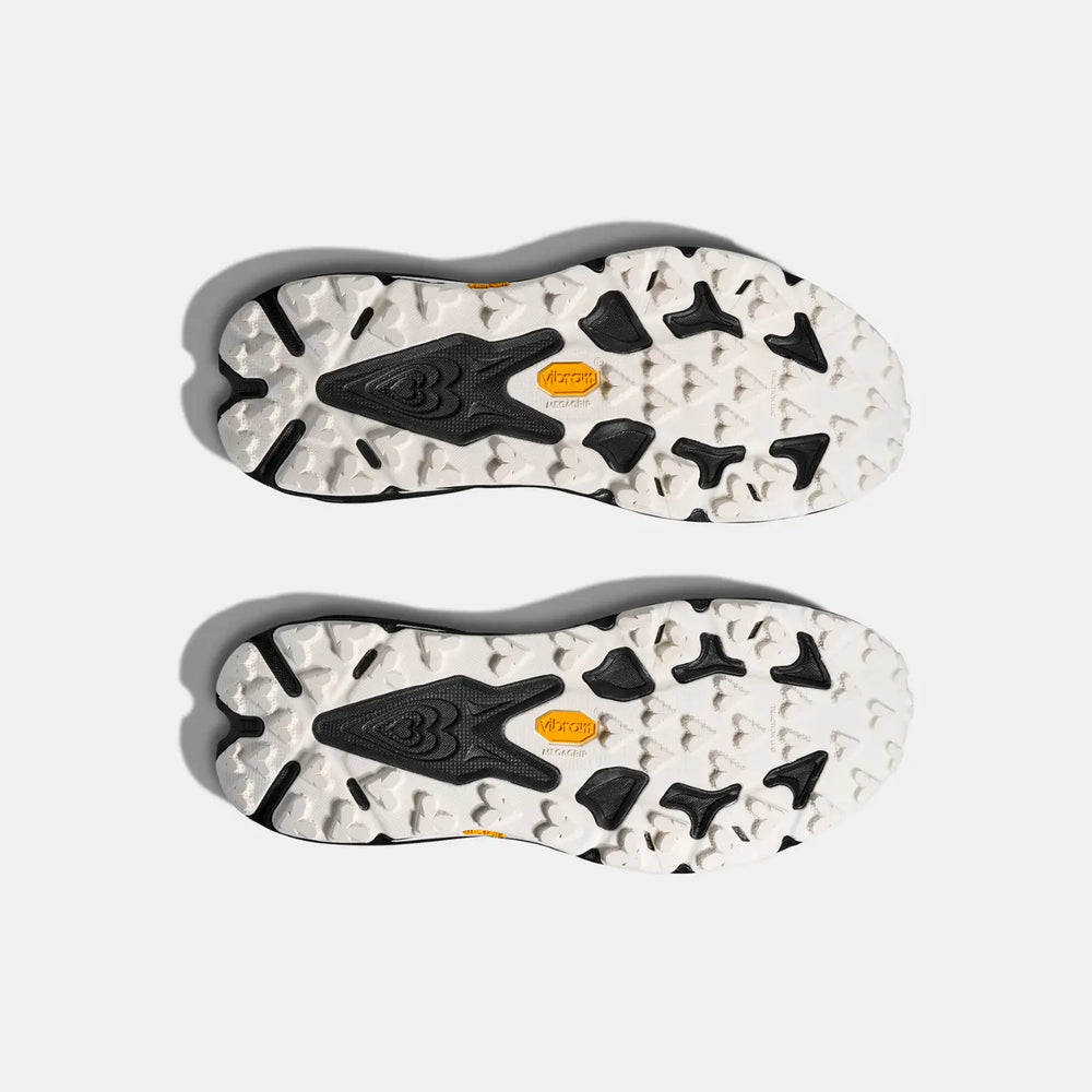 Hoka Speedgoat 7 Trail Trainers White Black