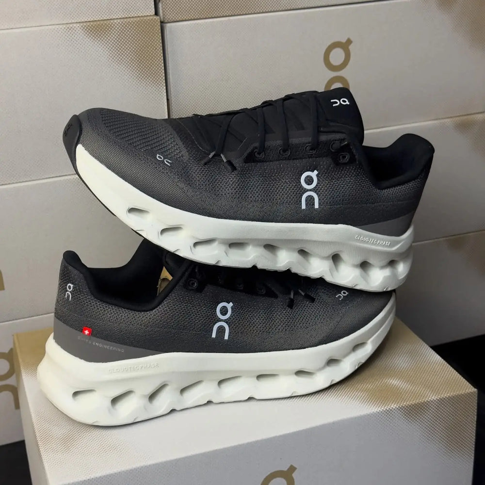 On Cloud Running Tilt Black Asphalt