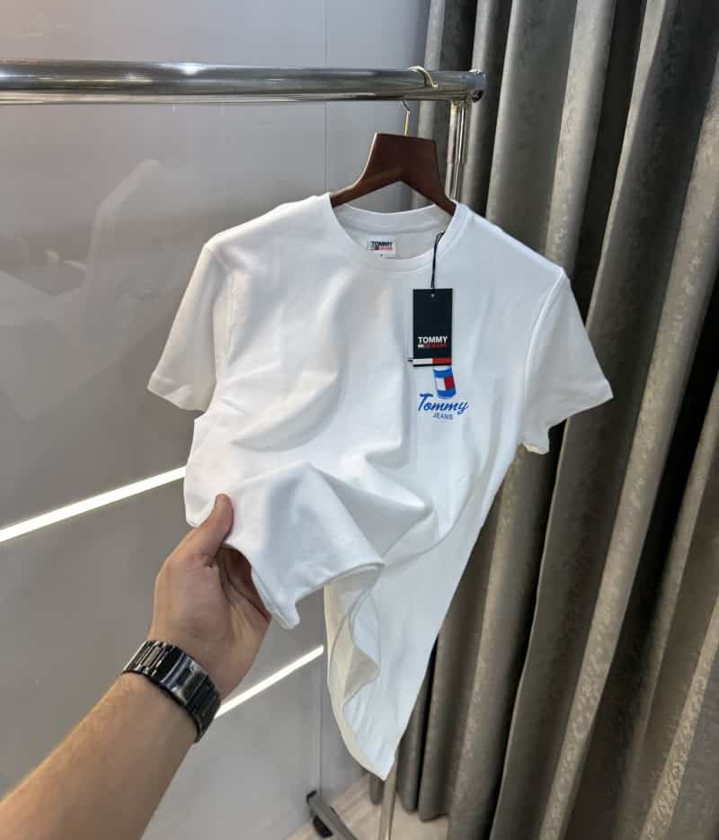 Tomm y Hilfiger White Printed Premium T-Shirt
