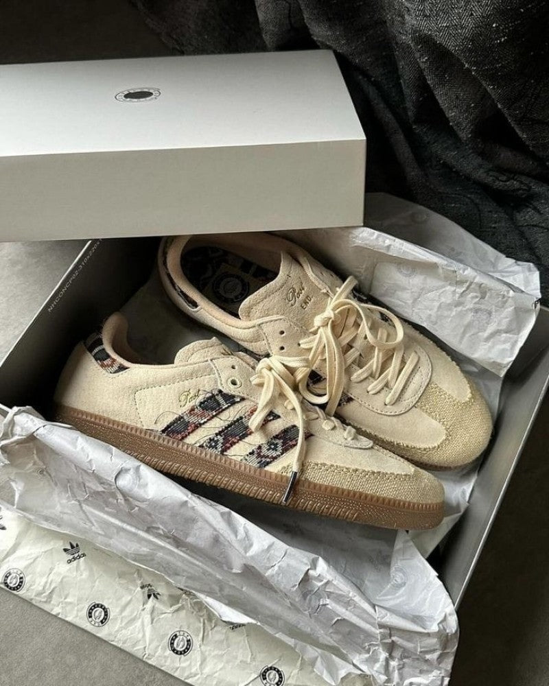 Adidas END X SAMBA CONSORTIUM CUP