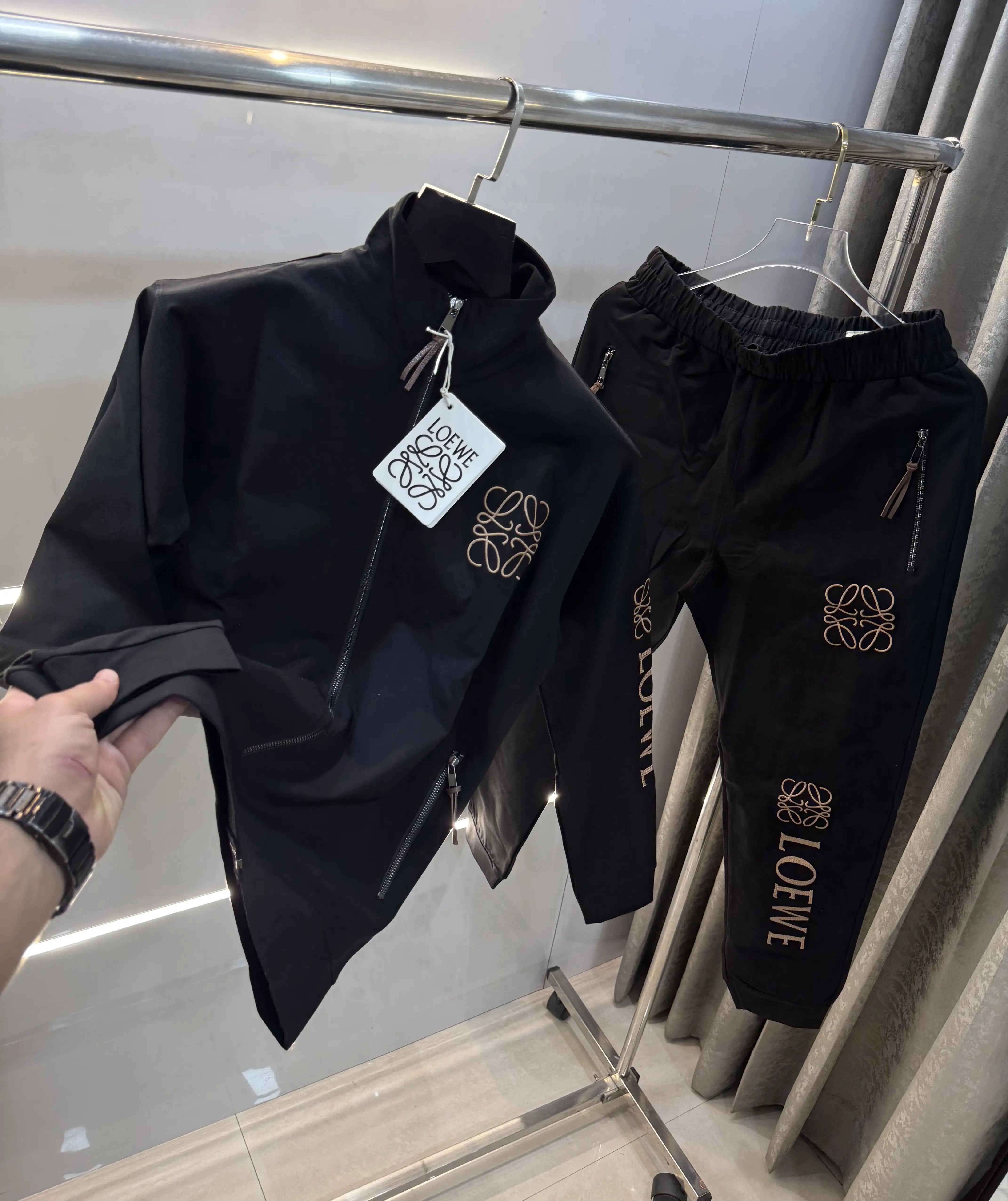 LOeW3 Black Embroidery Logo Imported Tracksuit