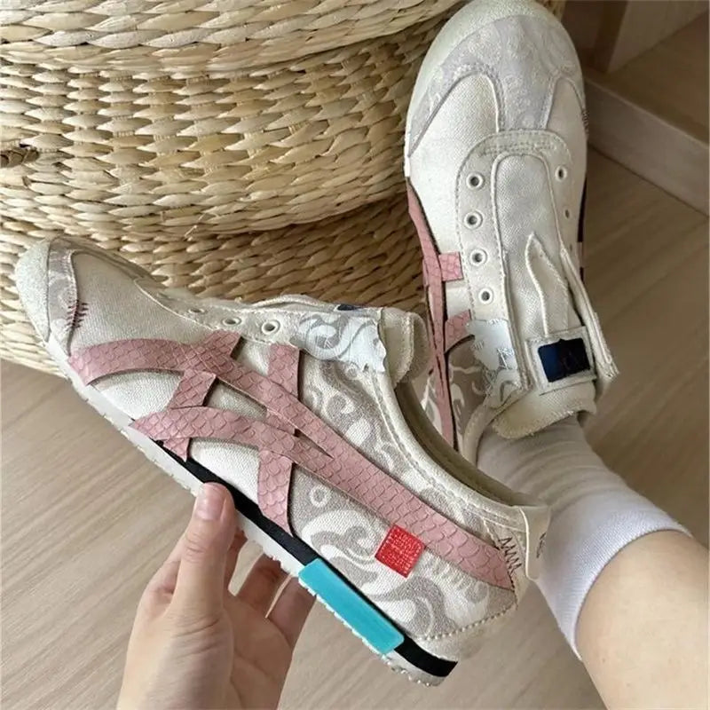 Onitsuk_a Tiger Panda & CNY Slip-On  Womens 7A Premium  Full Accessories (D-1816)
