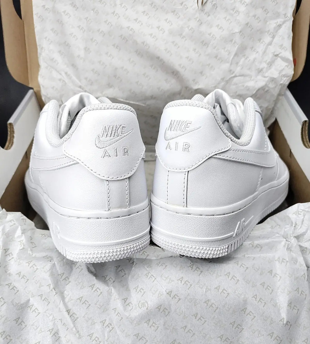 Nik_e Air Force 1 Low Triple White  Premium Leather  Full Accessories D-1830