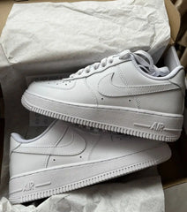 Nik_e Air Force 1 Low Triple White  Premium Leather  Full Accessories D-1830