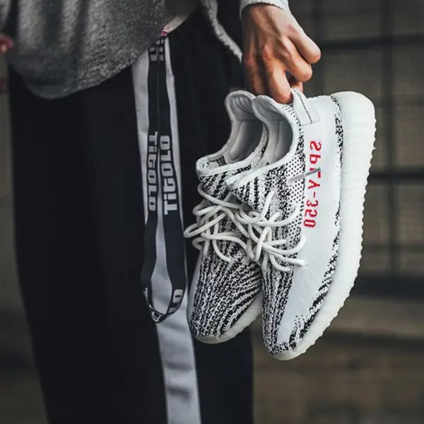 Adida_s Yeezy 350 V2 Zebra  Mens Semi UA 7A Quality  Full Accessories (D-1791)