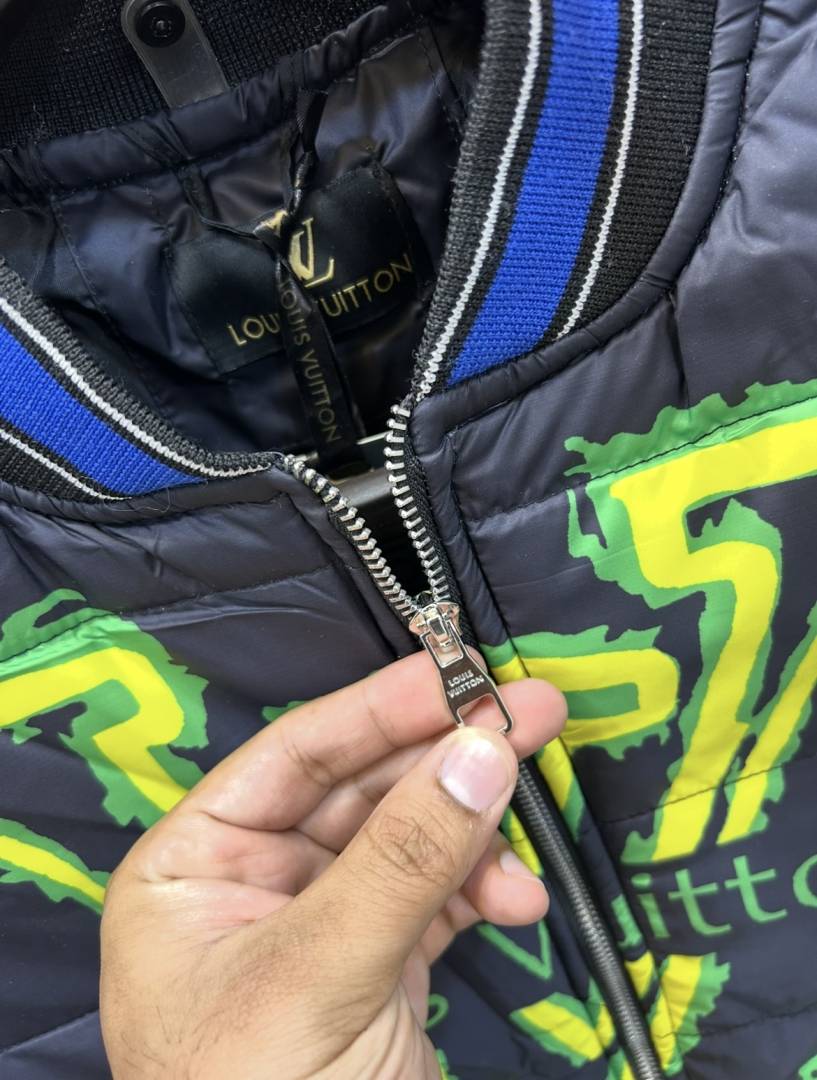 Loui_s Vuitton Printed Turkey Imported Premium Puffer Jacket