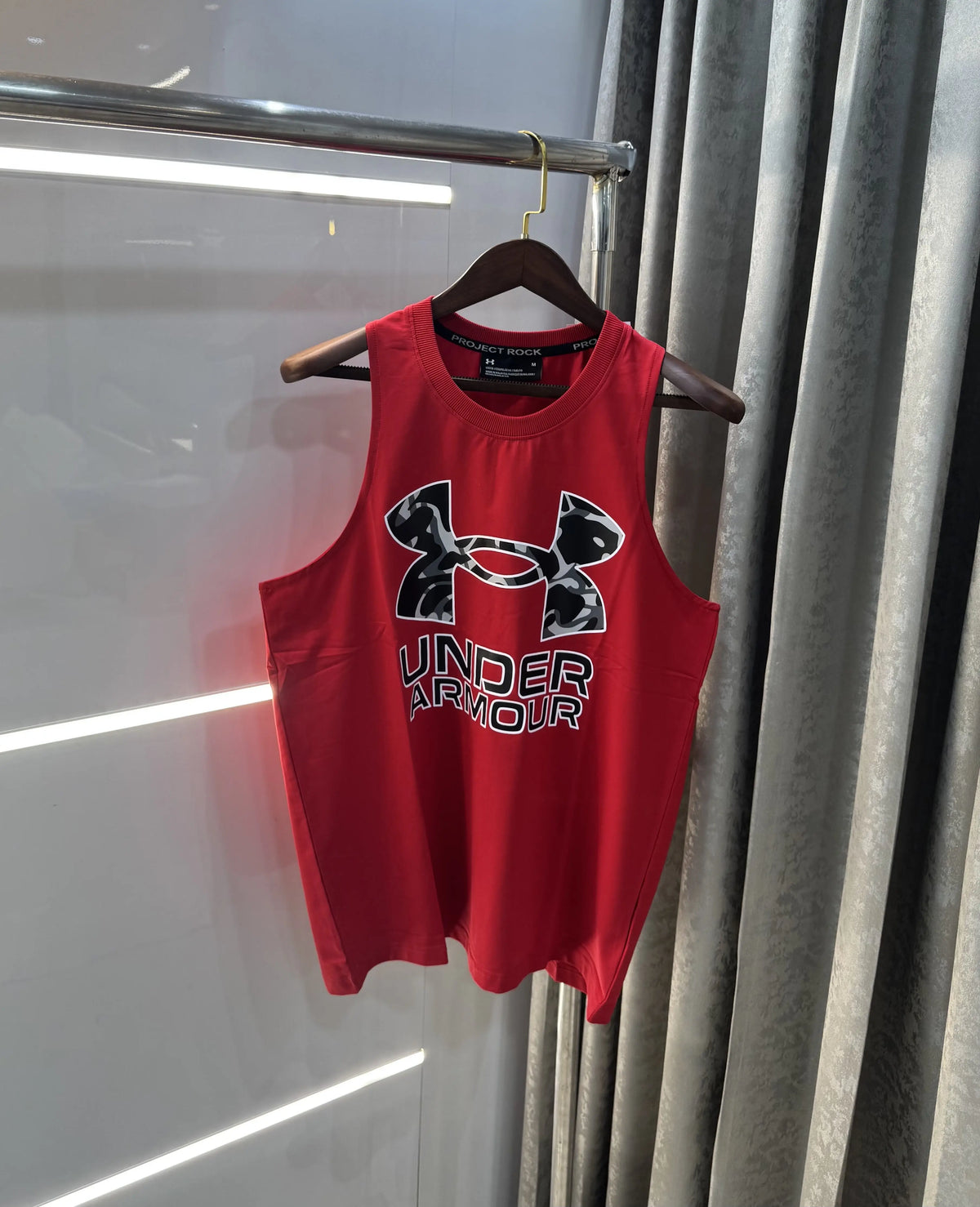 Under Armou r Red Logo Print Premium Sando