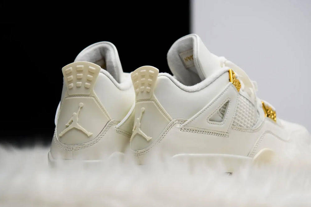 Jordan 4 Metali Gold (395