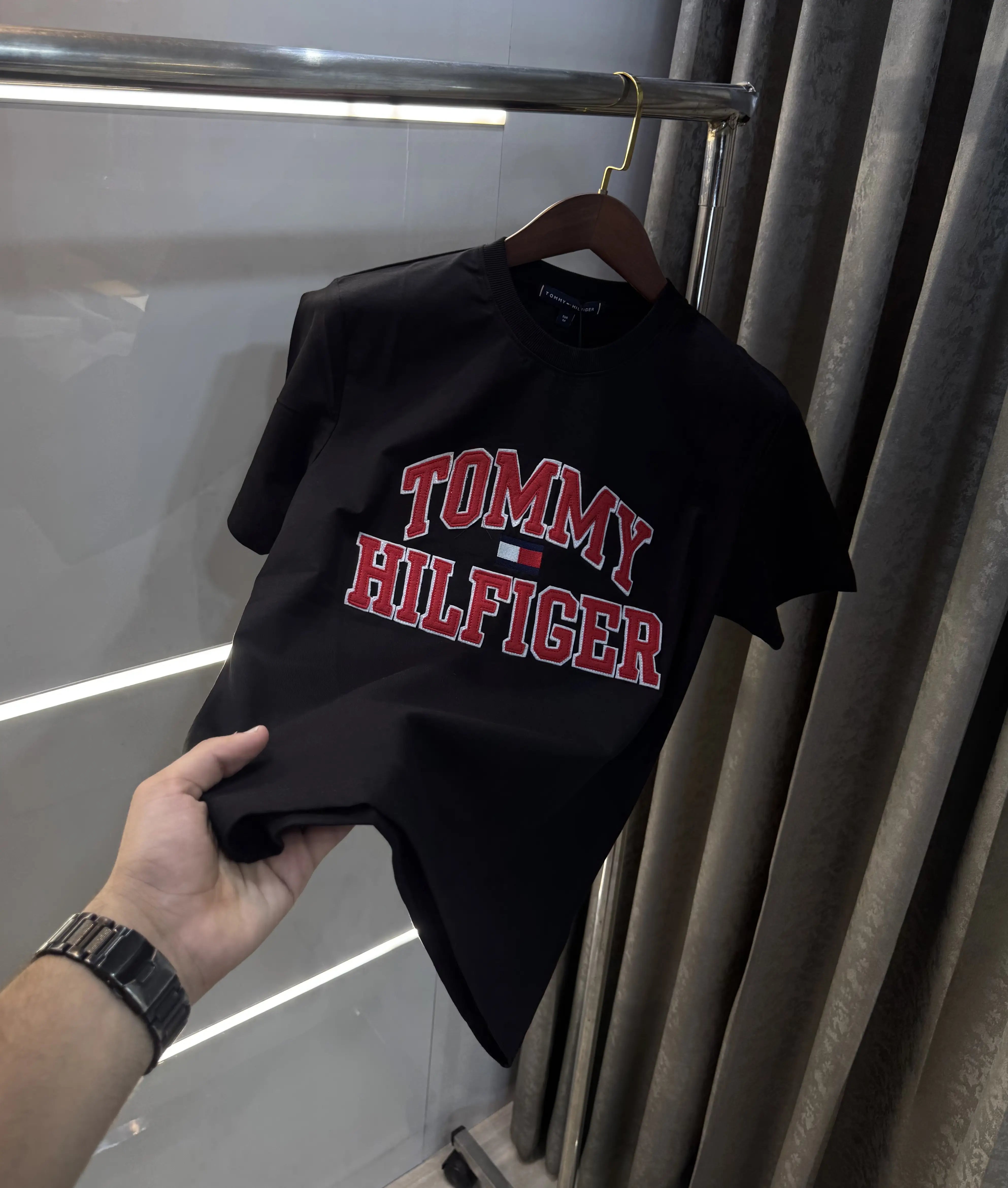 Tommy Hilfige r Black Embroidery Logo Premium T-Shirt
