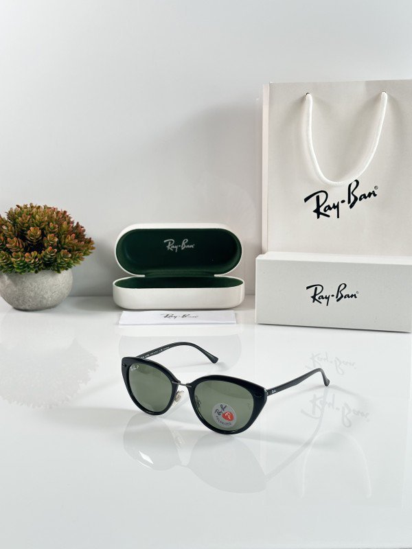 Rayban WMNS 4250 Black Green