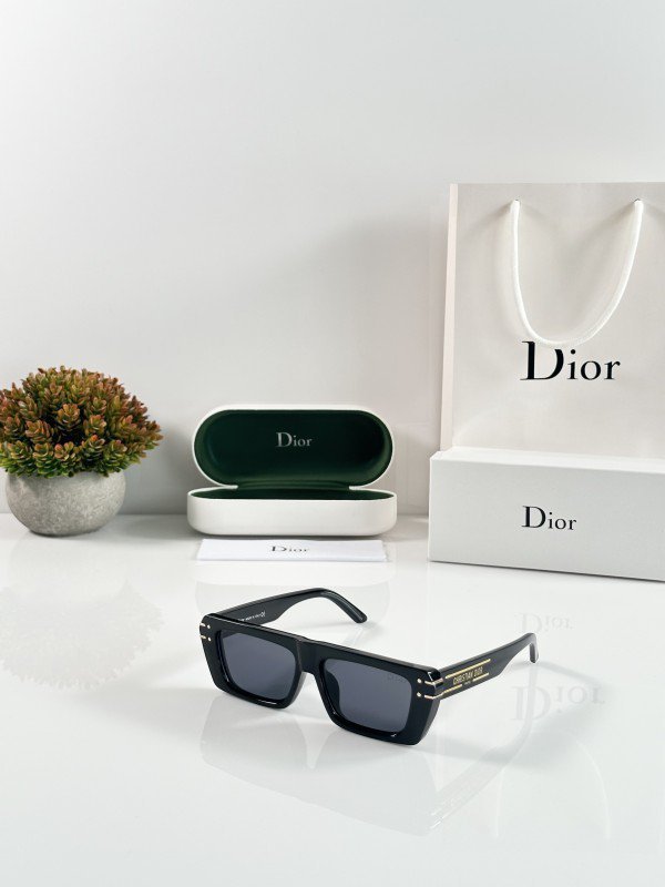 Dior_D29_Black