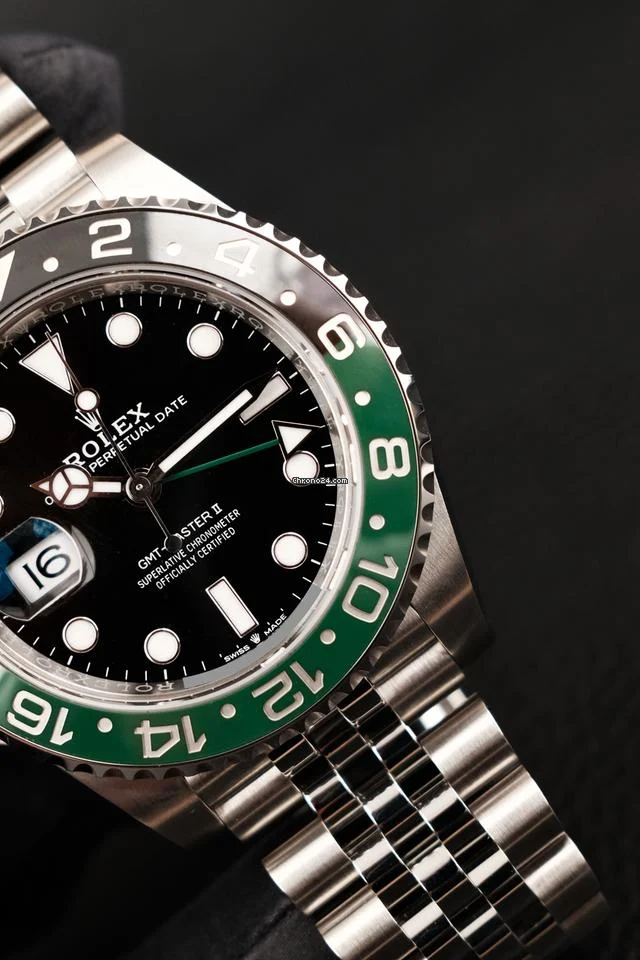 ROLEX GMT MASTER 2 LEFT HAND AUTOMATIC WATCH - Image 5