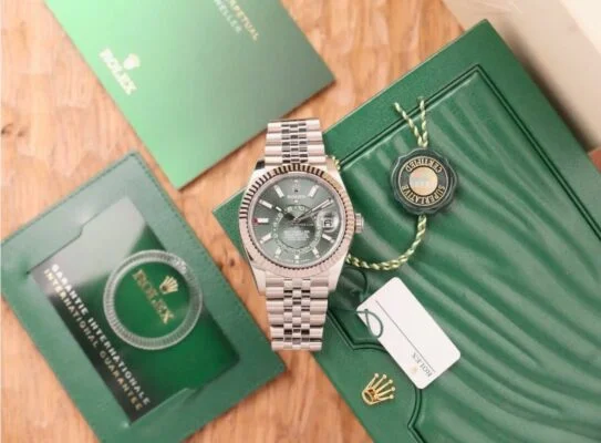 ROLEX SKY DWELLER (SILVER GREEN) - Image 3